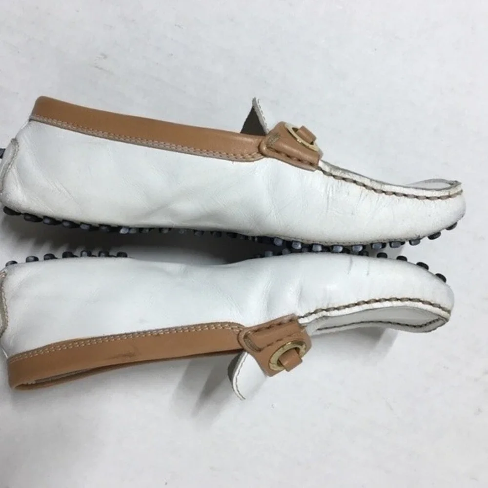 Tod’s White and Tan Leather Moccasins 4.5